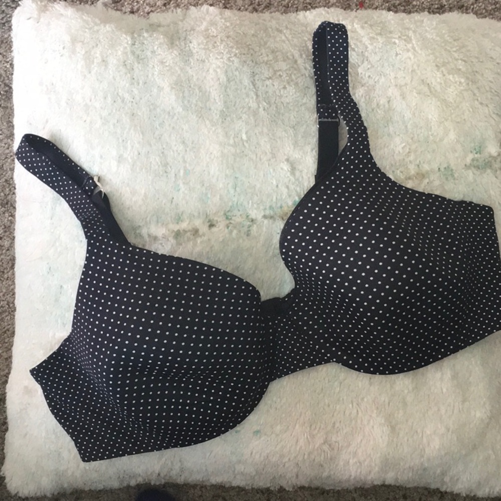 EUC Hanes Underwire Bra